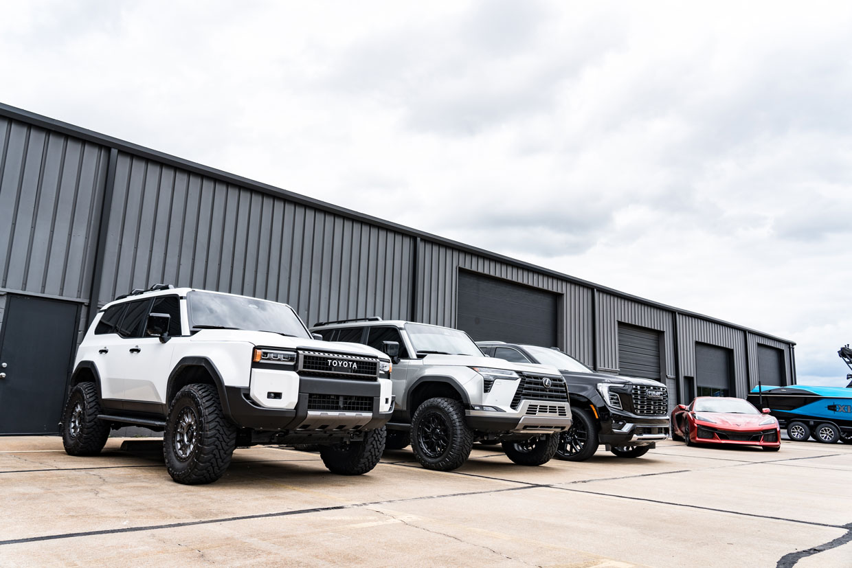 Custom Truck Shop - Creekwood Motor Company