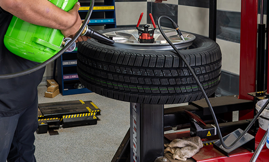 Tire change image